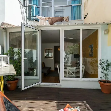 Апартаменты Gorgeous Flat With Terrace In Belem *
